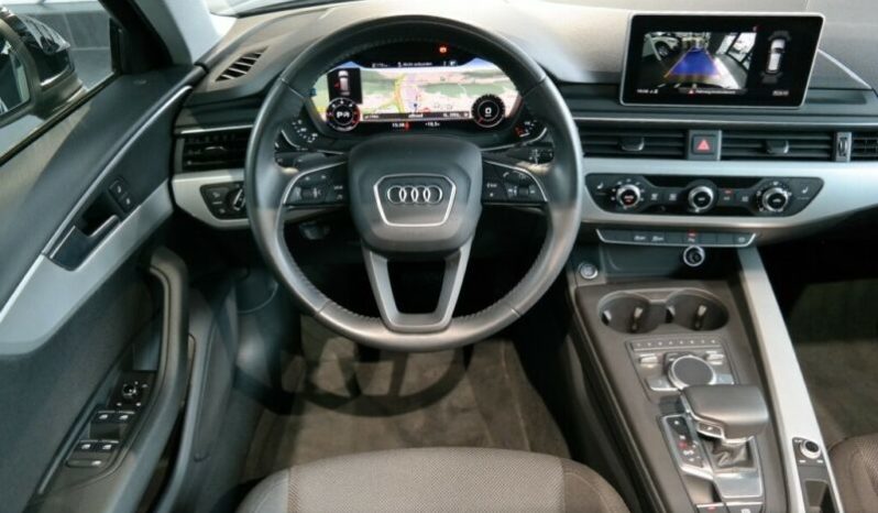 Audi A4 Avant 2.0 TDI S-tronic 150KM full